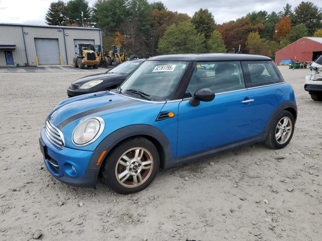 2012 MINI COOPER, 