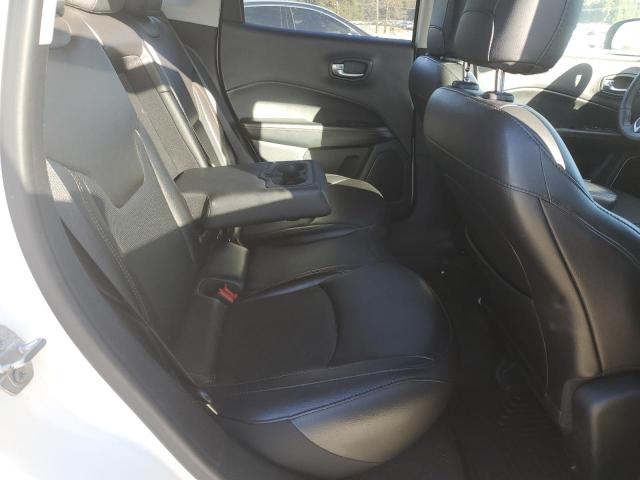 3C4NJCCB8KT749040 - 2019 JEEP COMPASS LIMITED أبيض صورة 11