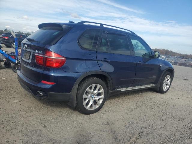 5UXZV4C51BL409440 - 2011 BMW X5 XDRIVE35I BLUE photo 3
