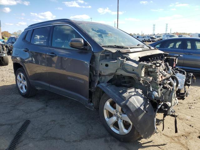 3C4NJDBB9JT178745 - 2018 JEEP COMPASS LATITUDE Grau Foto 4