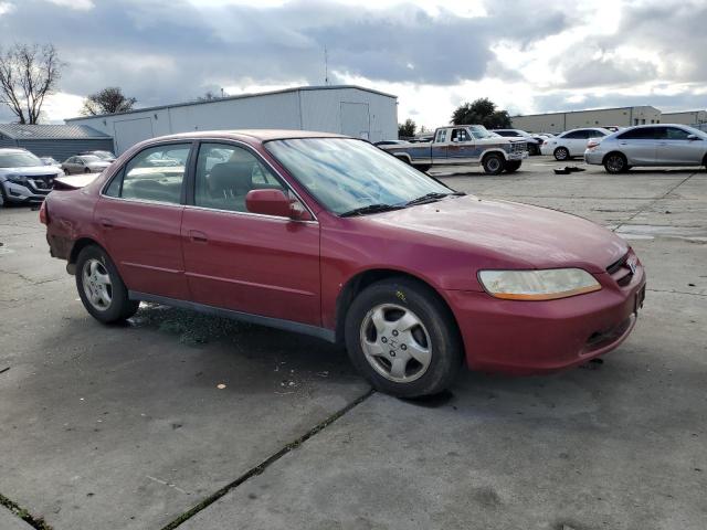 JHMCG6692YC019983 - 2000 HONDA ACCORD SE RED photo 4