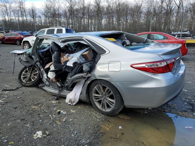 4T1BF1FK7HU293496 - 2017 TOYOTA CAMRY LE SILVER photo 2