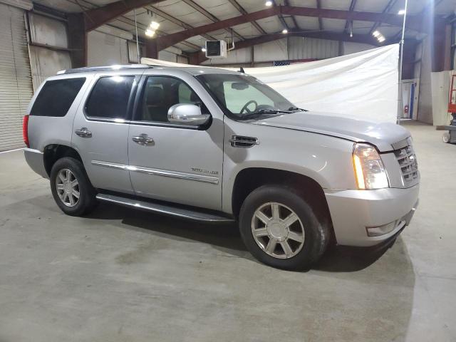 1GYUKAEF2AR112367 - 2010 CADILLAC ESCALADE GRAY photo 4