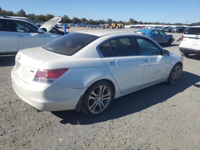 1HGCP3F87AA016880 - 2010 HONDA ACCORD EXL WHITE photo 3