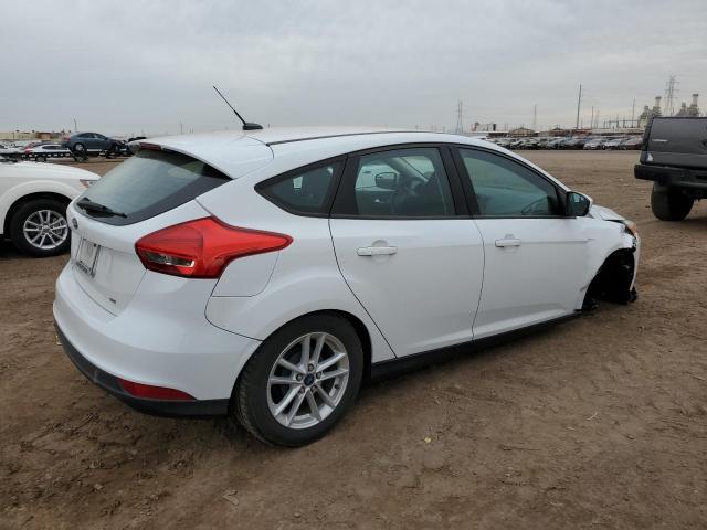 1FADP3K28JL315518 - 2018 FORD FOCUS SE WHITE photo 3