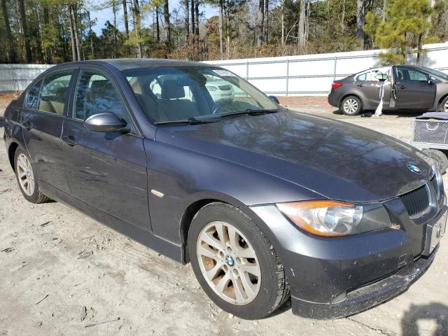 WBAVB13556KX40912 - 2006 BMW 3 SERIES I GRAY photo 4