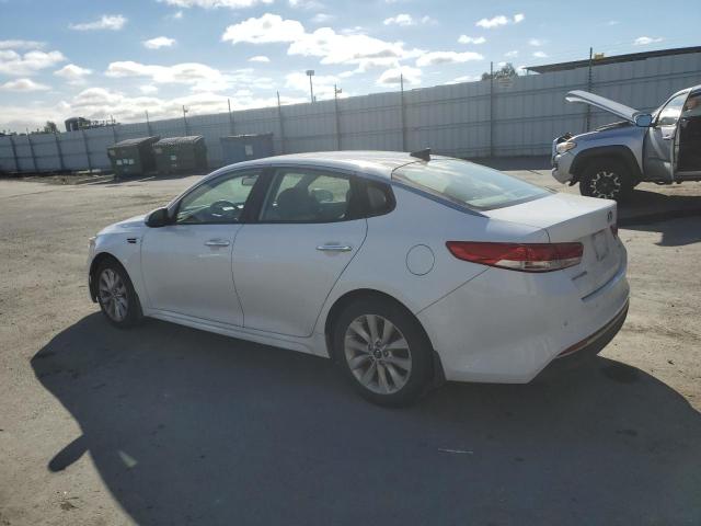 5XXGU4L34GG012726 - 2016 KIA OPTIMA EX 白色 照片 2