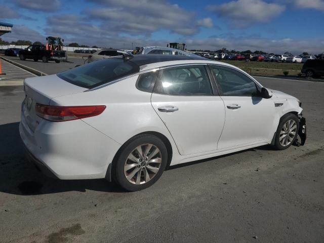 5XXGU4L34GG012726 - 2016 KIA OPTIMA EX 白色 照片 3