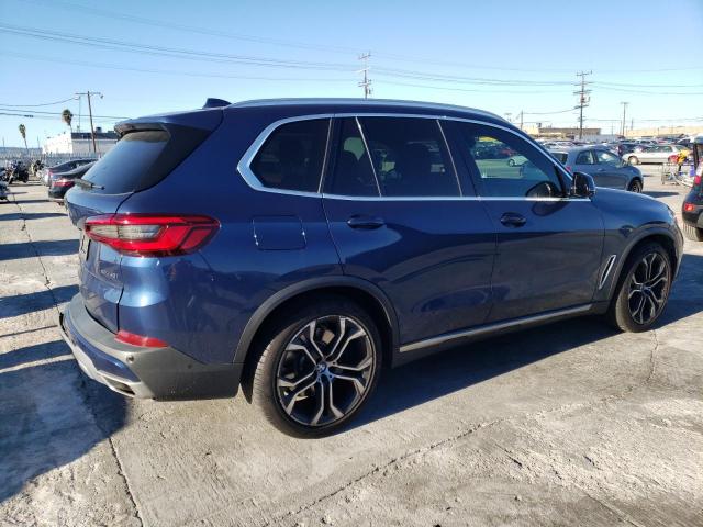 5UXCR6C57KLL64400 - 2019 BMW X5 XDRIVE40I BLUE photo 3