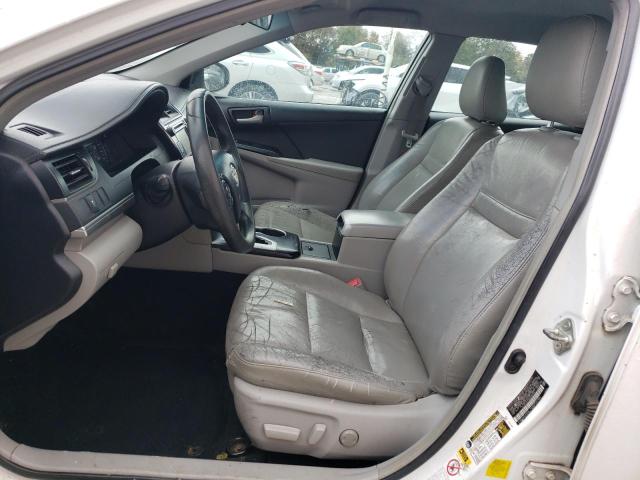 4T1BF1FK5DU269725 - 2013 TOYOTA CAMRY L WHITE photo 7