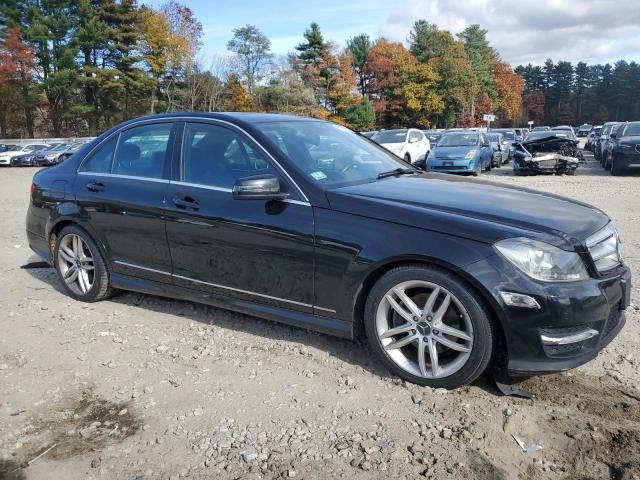 WDDGF8BBXCR214705 - 2012 MERCEDES-BENZ C 300 4MATIC BLACK photo 4