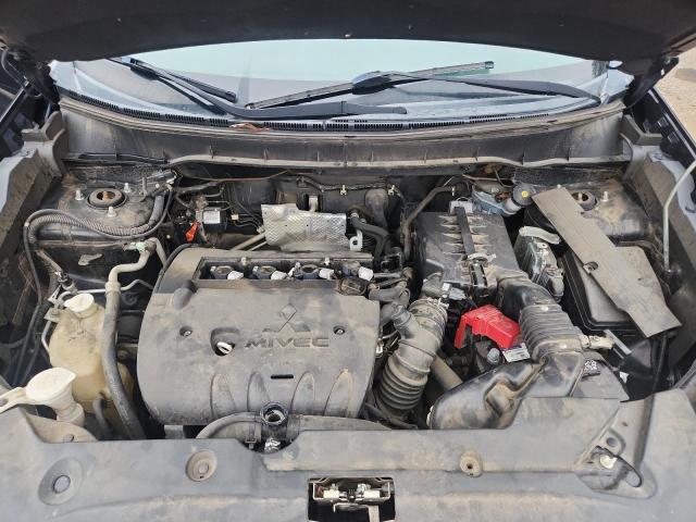 4A4AP4AU5DE012509 - 2013 MITSUBISHI OUTLANDER SE 黑色 照片 12