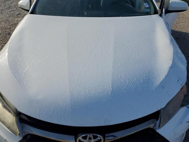 4T1BF1FK3HU345142 - 2017 TOYOTA CAMRY LE 白色 照片 11