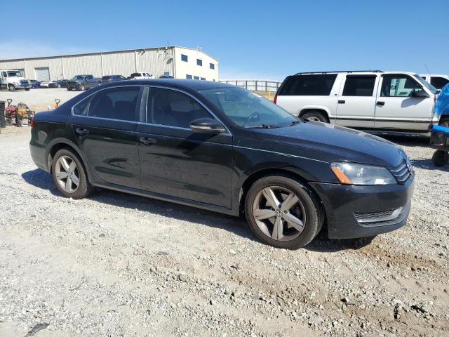 1VWBP7A38CC051039 - 2012 VOLKSWAGEN PASSAT SE BLACK photo 4