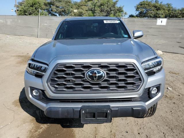 3TMCZ5AN3PM548642 - 2023 TOYOTA TACOMA DOUBLE CAB Gümüş fotoğraf 5