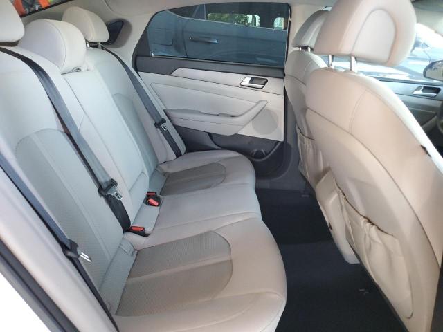 5NPE24AF8FH191463 - 2015 HYUNDAI SONATA SE 白色 照片 10