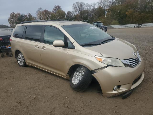 5TDYK3DC1BS036136 - 2011 TOYOTA SIENNA XLE 金色 照片 4
