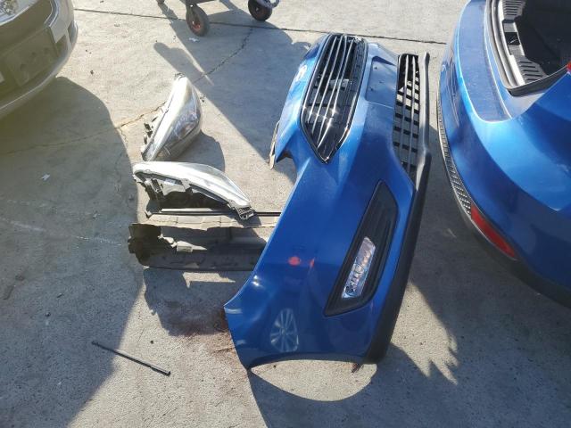 1FADP3F24JL279157 - 2018 FORD FOCUS SE Синий фото 12