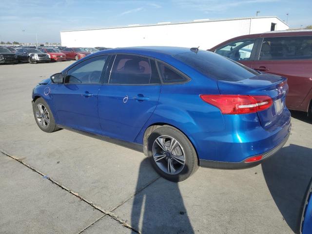 1FADP3F24JL279157 - 2018 FORD FOCUS SE Синий фото 2