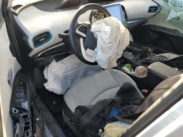 JTDKARFP6J3071539 - 2018 TOYOTA PRIUS PRIM Srebrny zdjęcie 8