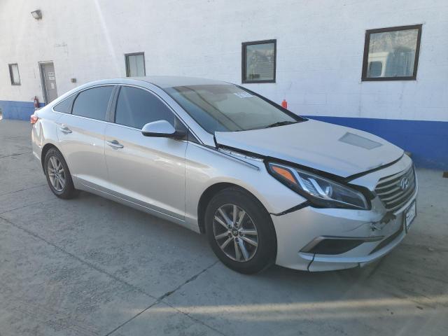 5NPE24AF0GH355080 - 2016 HYUNDAI SONATA SE SILVER photo 4