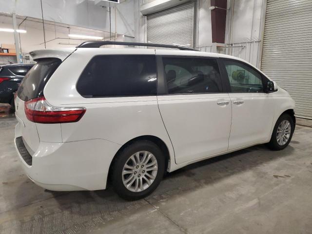 5TDYK3DC2FS614234 - 2015 TOYOTA SIENNA XLE WHITE photo 3