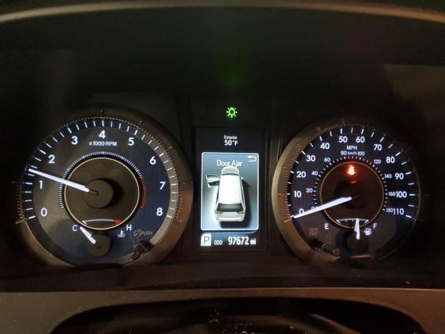 5TDYK3DC2FS614234 - 2015 TOYOTA SIENNA XLE WHITE photo 9