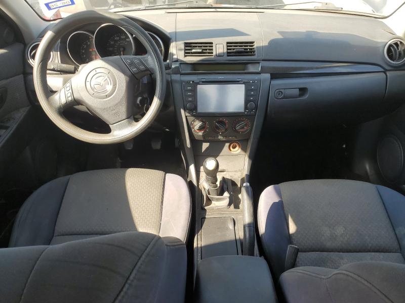 JM1BK12F051292969 - 2005 MAZDA 3 I SILVER photo 8