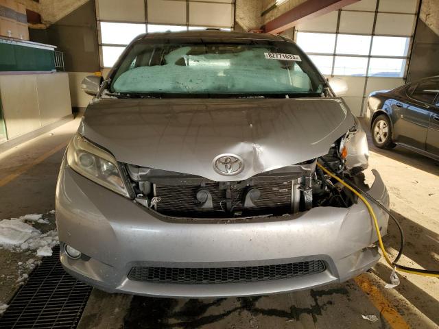 5TDYK3DC5GS728391 - 2016 TOYOTA SIENNA XLE SILVER photo 5