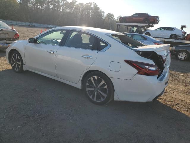 1N4AL3AP6HC490744 - 2017 NISSAN ALTIMA 2.5 WHITE photo 2