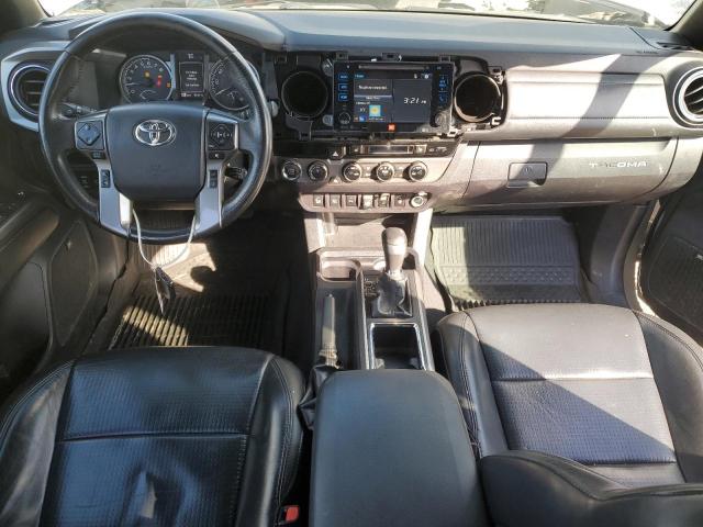 3TMGZ5AN3JM151098 - 2018 TOYOTA TACOMA DOUBLE CAB GRAY photo 8