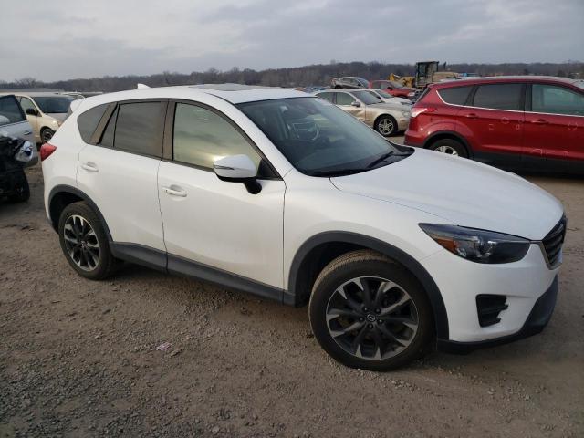 JM3KE4DY3G0898886 - 2016 MAZDA CX-5 GT WHITE photo 4