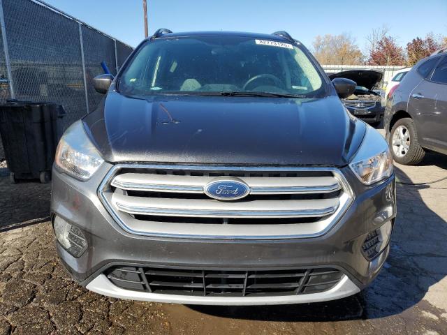 1FMCU0GD2JUC57306 - 2018 FORD ESCAPE SE 灰色 照片 5