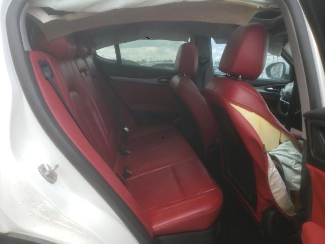 ZASFAKPN7J7B92649 - 2018 ALFA ROMEO STELVIO SPORT Blanc photo 11