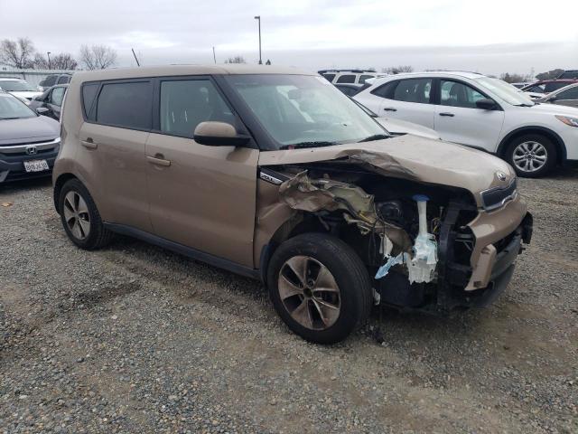 KNDJN2A26F7220468 - 2015 KIA SOUL BROWN photo 4