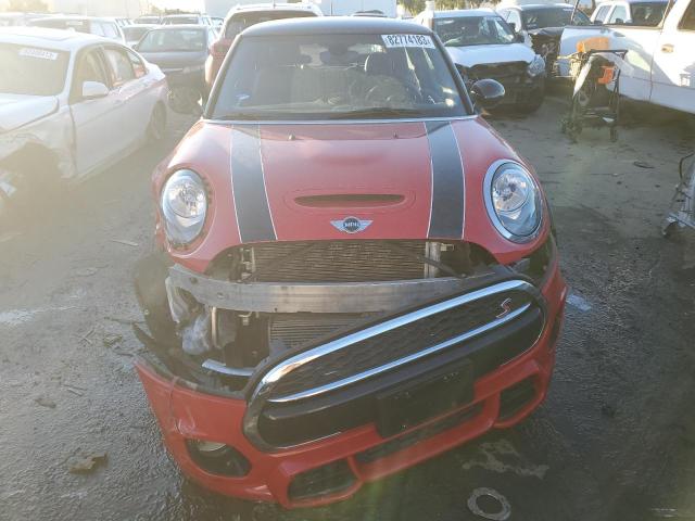 WMWXP7C58H2A45018 - 2017 MINI COOPER S RED photo 5