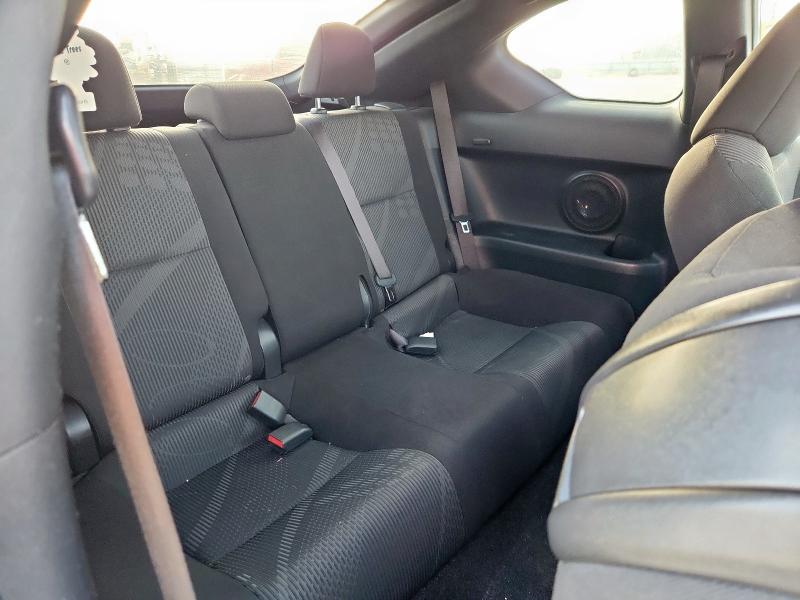 JTKJF5C76C3026025 - 2012 TOYOTA SCION TC 白色 照片 10