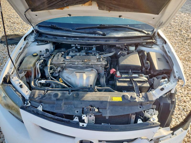 JTKJF5C76C3026025 - 2012 TOYOTA SCION TC 白色 照片 11