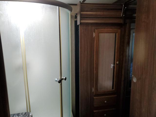 4YDT33222H1531482 - 2017 KEYSTONE SPRINTER TWO TONE photo 5