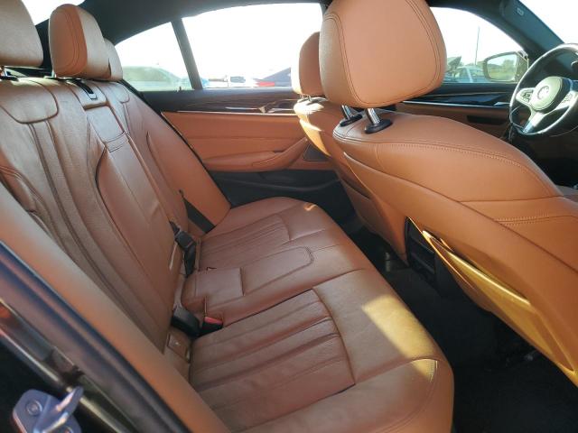 WBAJE5C50JWA94891 - 2018 BMW 540 I შავი ფოტო 10