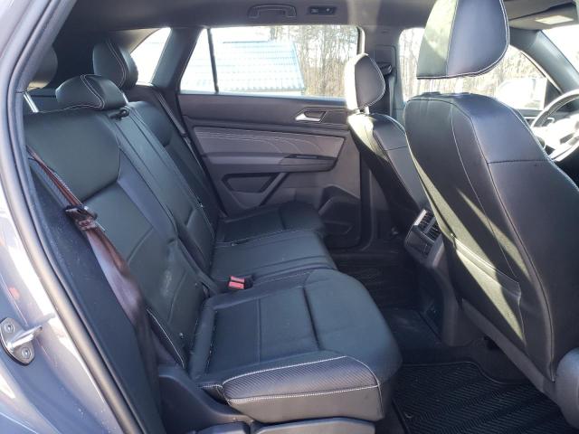 1V2KE2CA9MC208360 - 2021 VOLKSWAGEN ATLAS CROS SE GRAY photo 11