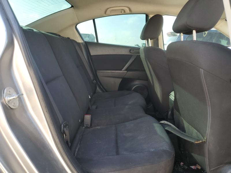 JM1BL1UF0B1370964 - 2011 MAZDA 3 I SILVER photo 10