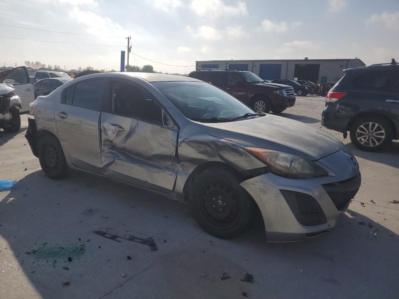 JM1BL1UF0B1370964 - 2011 MAZDA 3 I SILVER photo 4