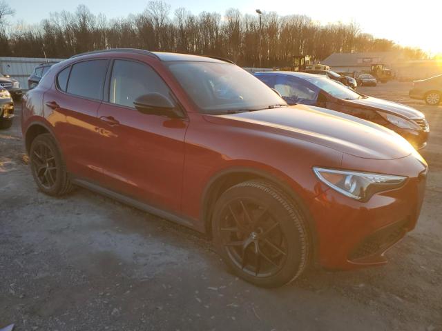 ZASPAKBN3K7C43853 - 2019 ALFA ROMEO STELVIO TI RED photo 4