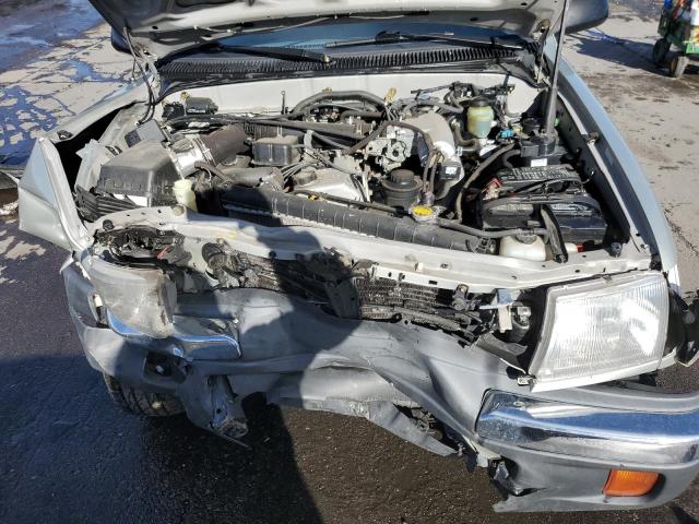 4TAWM72N3YZ680513 - 2000 TOYOTA TACOMA XTRACAB SILVER photo 11