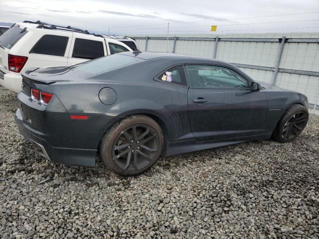 2G1FB1E32D9141461 - 2013 CHEVROLET CAMARO LT GRAY photo 3