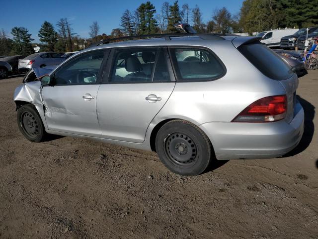 3VWKX7AJ9AM660201 - 2010 VOLKSWAGEN JETTA S 银色 照片 2