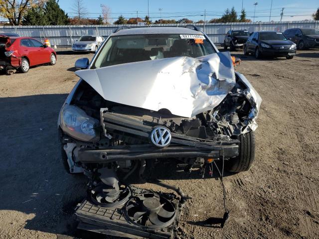 3VWKX7AJ9AM660201 - 2010 VOLKSWAGEN JETTA S 银色 照片 5