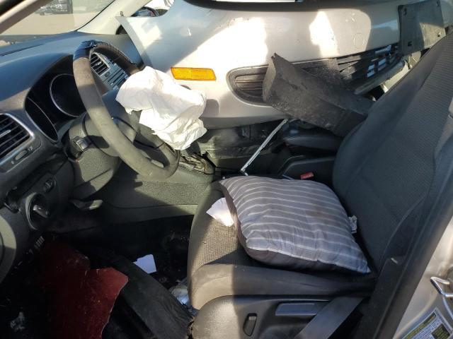 3VWKX7AJ9AM660201 - 2010 VOLKSWAGEN JETTA S 银色 照片 7