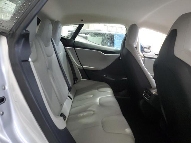 5YJSA1H14EFP65049 - 2014 TESLA MODEL S Сріблястий фото 10